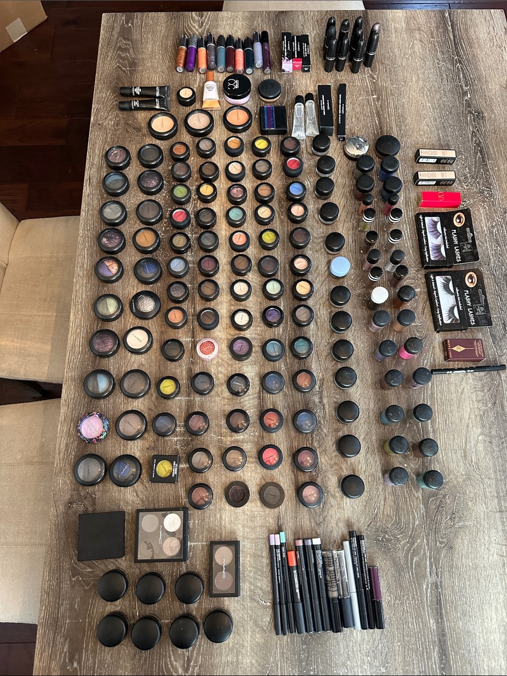 195 Piece Assorted MAC Cosmetics Makeup Collection Lot